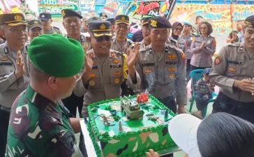 Polres Tanah Karo hadiri HUT Yonif 125 Simbisa ke 59. (Dok. Humas Polres Tanah Karo)