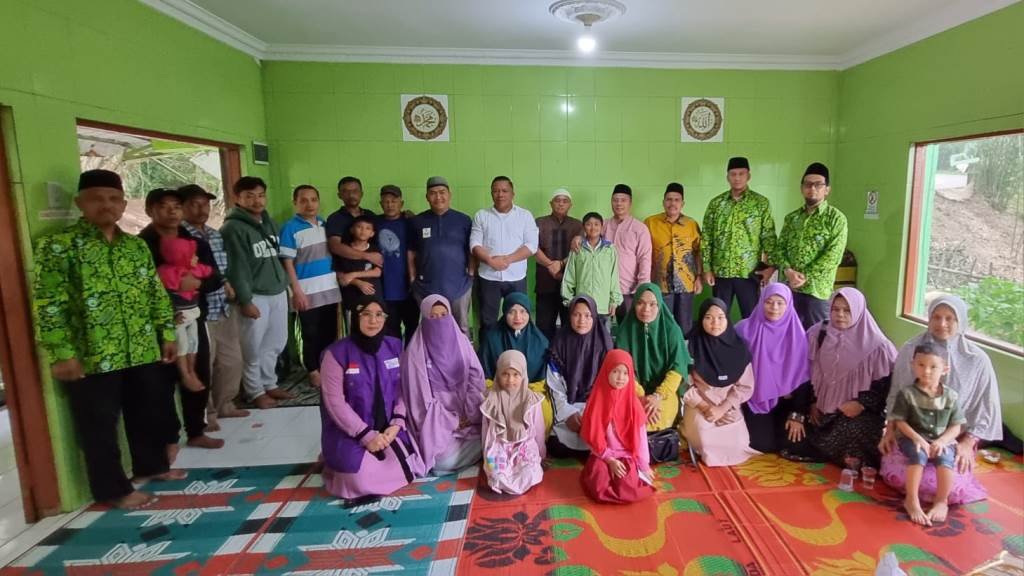 DMI Karo Bantu Korban Longsor di Semangat Gunung