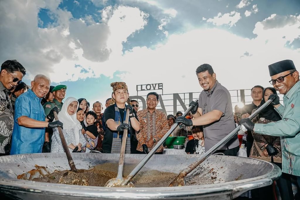 Masak Besar Bobon Santoso 