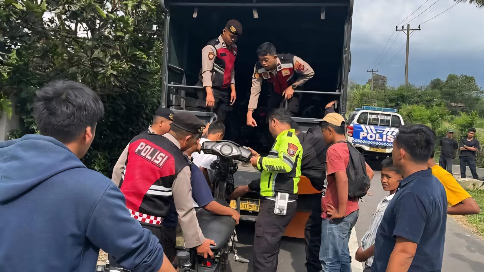 Polres Tanah Karo Amankan Enam Sepeda Motor Dalam Operasi Balap Liar