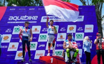 Ukir Sejarah, Pebalap Indonesia Juara Dunia Termuda di Ajang Aquabike