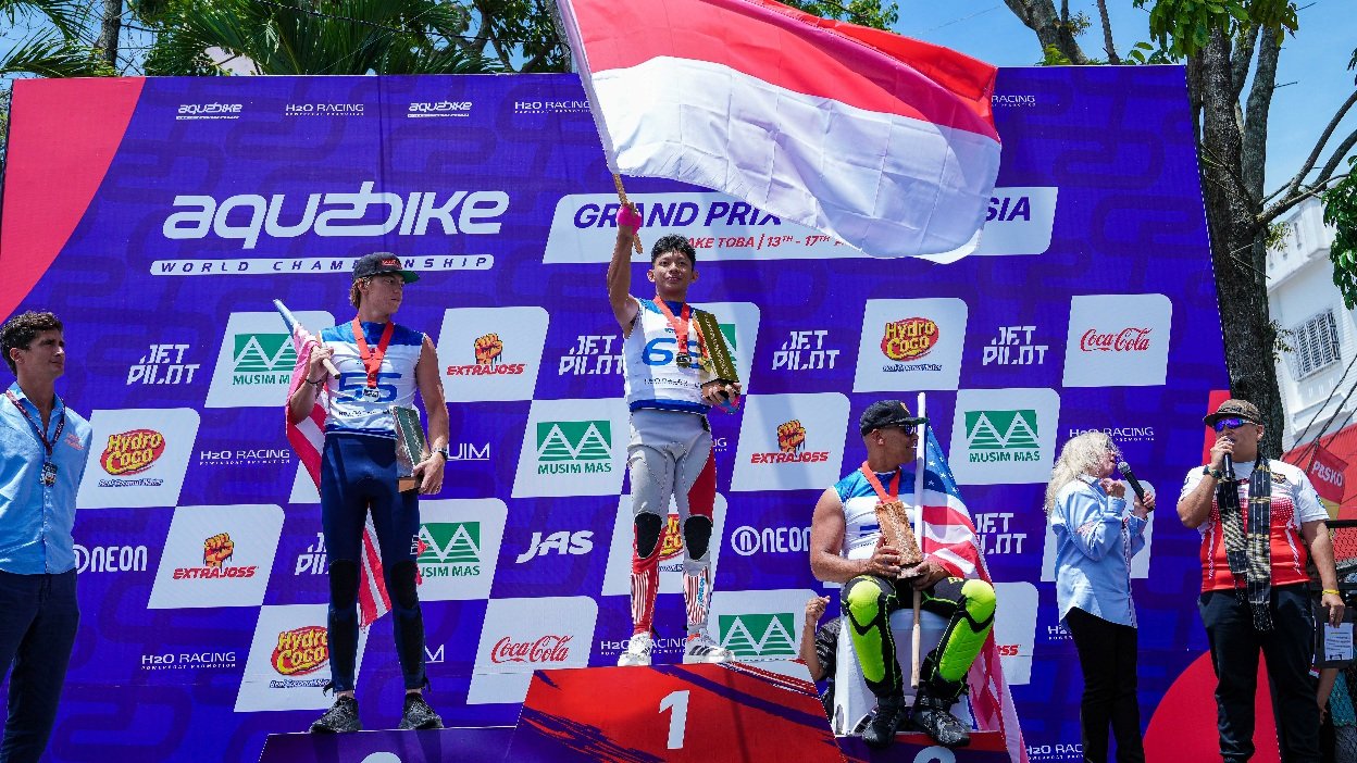 Ukir Sejarah, Pebalap Indonesia Juara Dunia Termuda di Ajang Aquabike
