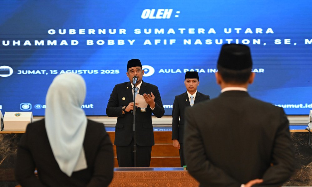 Gubsu Lantik Lima Pejabat Eselon II