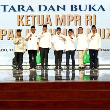 MPR RI Serahkan 5.000 paket Bantuan kepada Masyarakat Terdampak bencana Tapsel dan Langkat